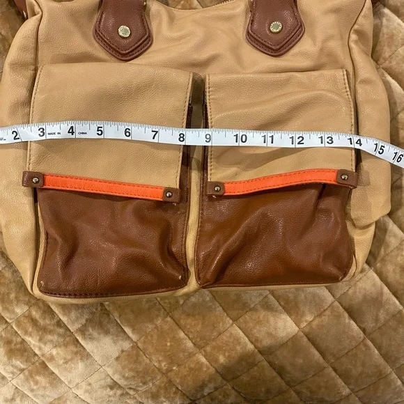 ✨EUC✨STEVE MADDEN faux leather bag with lots of pockets! Removable strap too🧡🤎 - Picture 4 of 14